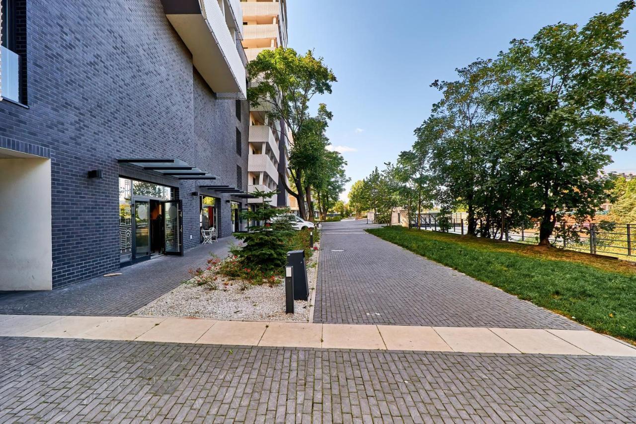 Apartment Wroclaw Sikorskiego With Free Garage By Renters Prestige Exterior photo